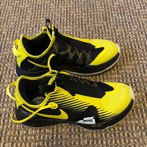 Men’s Nike Basketball Sneakers